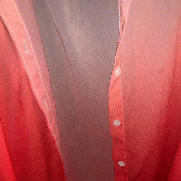 Ombré Blouse - Picture 4 of 4